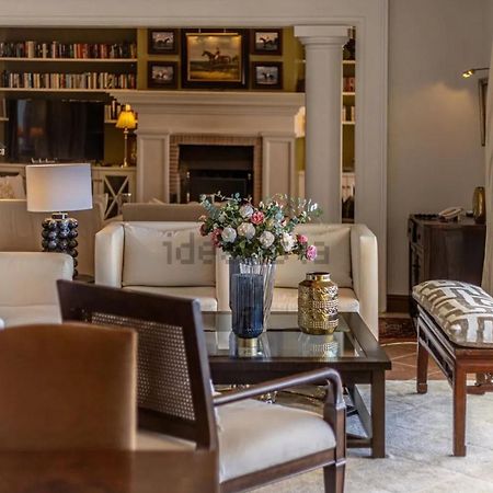 El Herrojo Luxe Retreat By Host Lovers เบนาบีส ภายนอก รูปภาพ